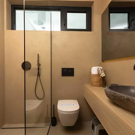 Luxury 45 With Infinity Pool *