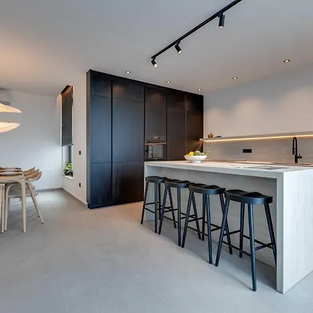 Luxury 45 With Infinity Pool فيلة *