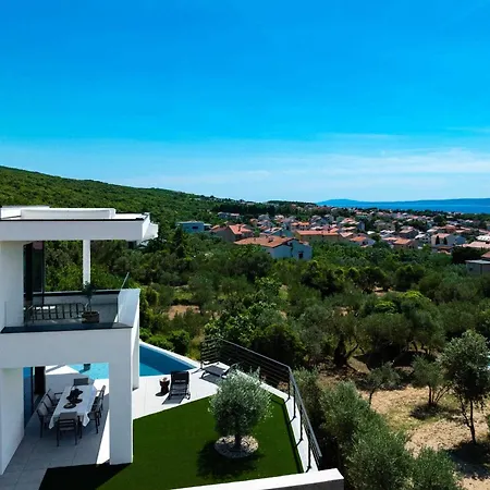 Villa Luxury 45 With Infinity Pool *