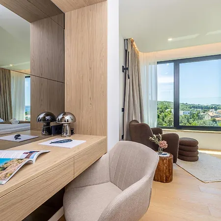 Luxury 45 With Infinity Pool * Punat