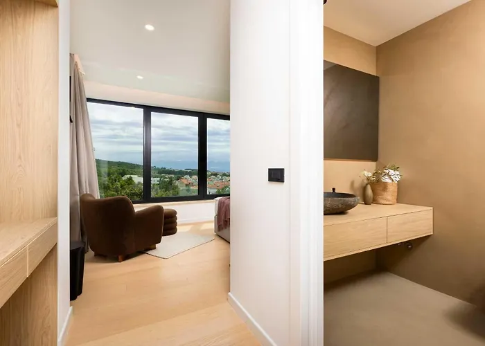 Luxury 45 With Infinity Pool *