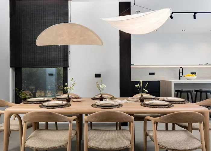 Villa Luxury 45 With Infinity Pool *